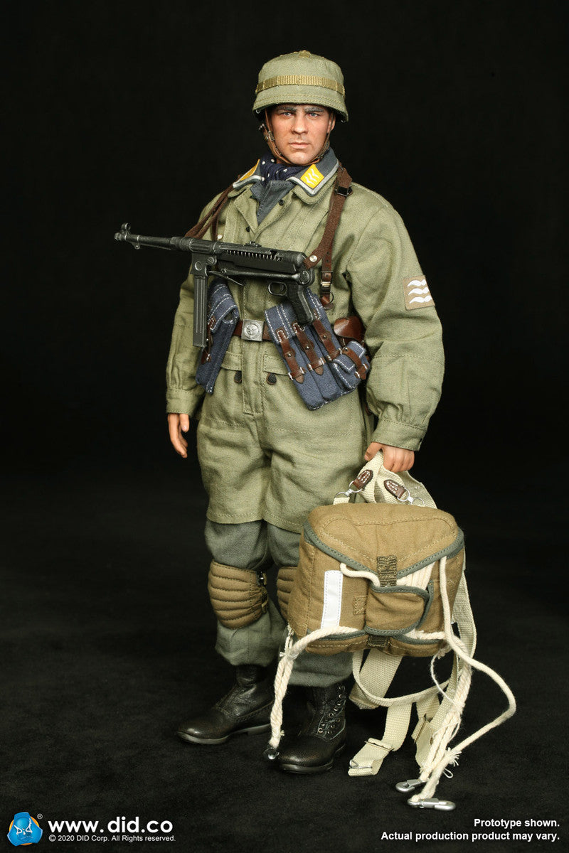 DID D80146 WWII German Fallschirmjäger Schmeling 1/6 Figure